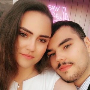 Meet your Posher, Alicia